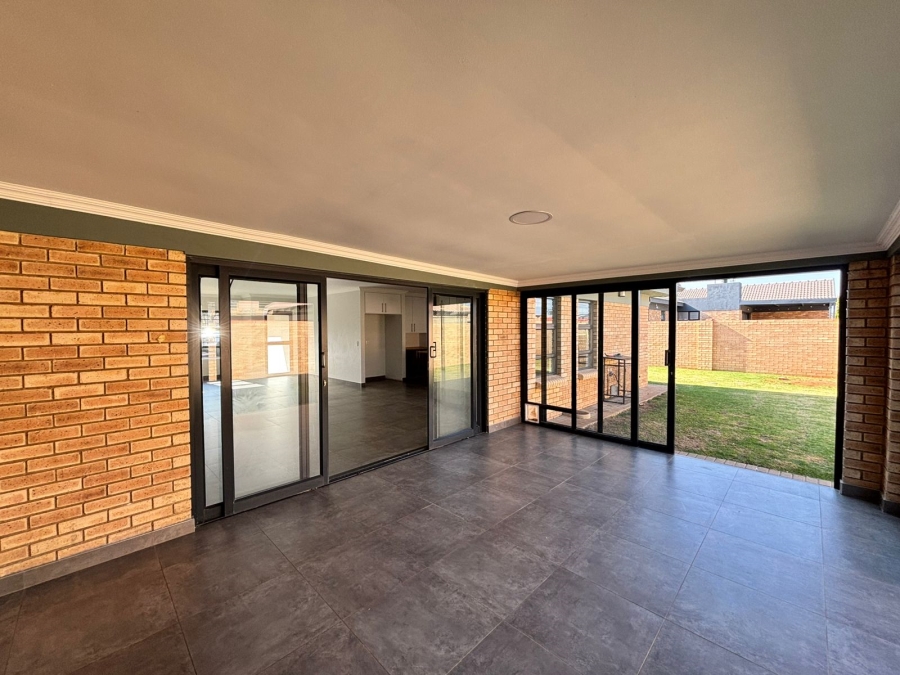 To Let 3 Bedroom Property for Rent in Waterberry Estate North West